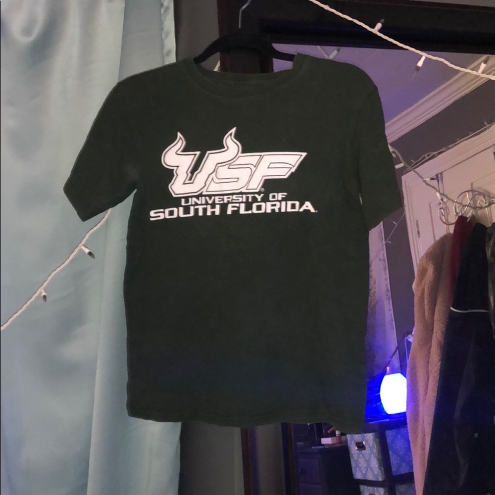 t- shirt